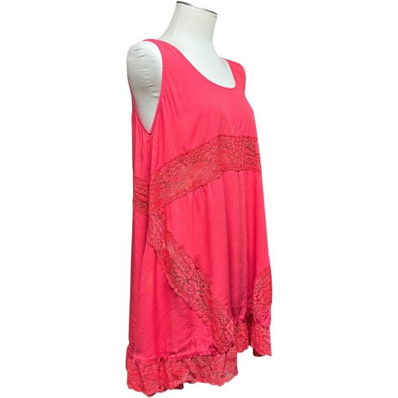 Easel Flowy Lace Sleeveless Top Red Large - Picture 5 of 5